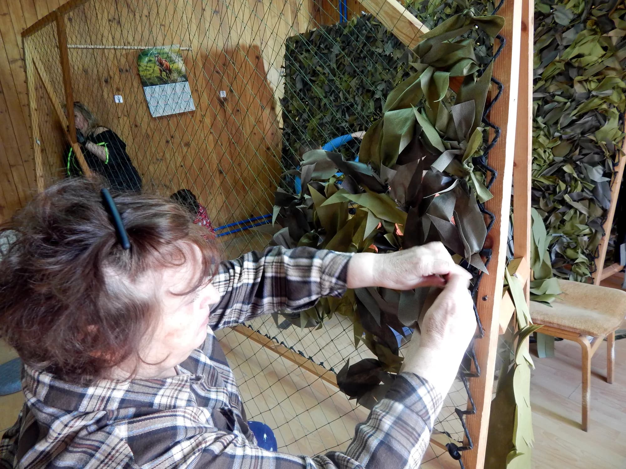 Изготовление маскировочных сетей